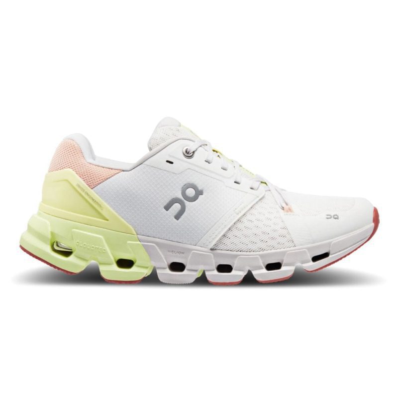 On Running Women's Cloudflyer 4 Women's Shoes - BlackToe Running#colour_white-hay