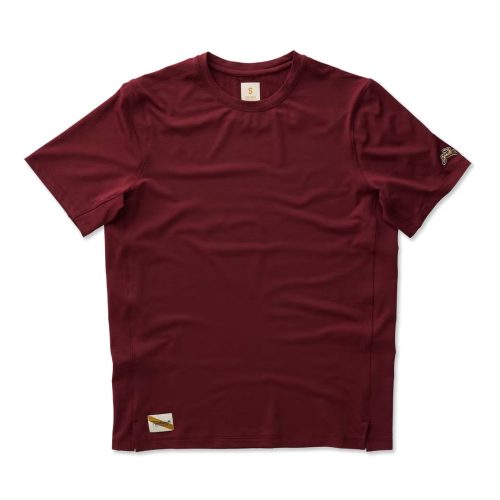 Tracksmith Men's Session Tee Men's Tops - BlackToe Running#colour_berry