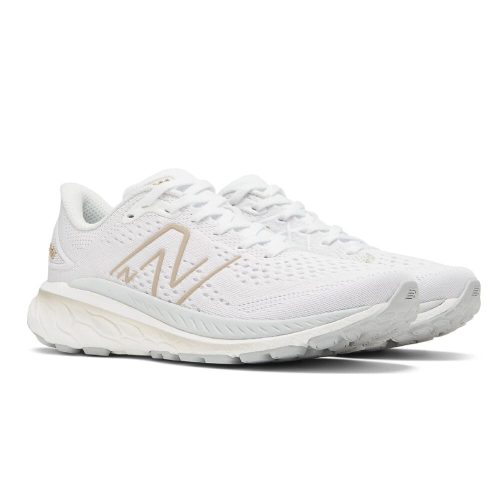 NewBalanceWomen sFreshFoamX860v13WhiteAluminumGold2