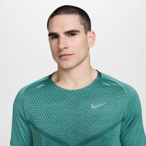 NikeMen sDri FITADVTechknitUltraShortSleeve VintageGreenBicoastalHeather1