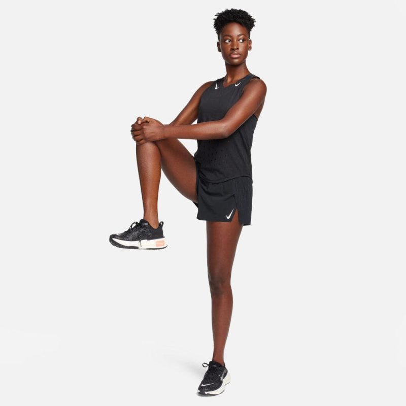 NikeWomen sAeroSwiftDri FITADVRunningSingletBlackWhite6