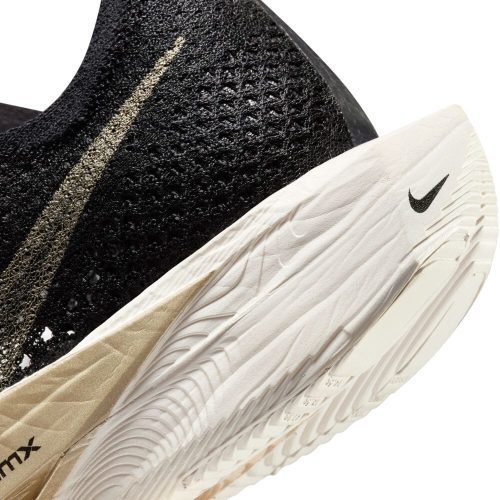 NikeWomen sZoomXVaporflyNext 3BlackMetallicGold6