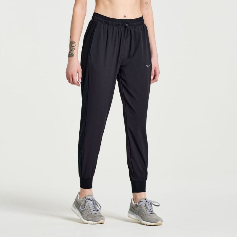 Saucony Women's Boston Woven Cuffed Pant Women's Bottoms - BlackToe Running#colour_black