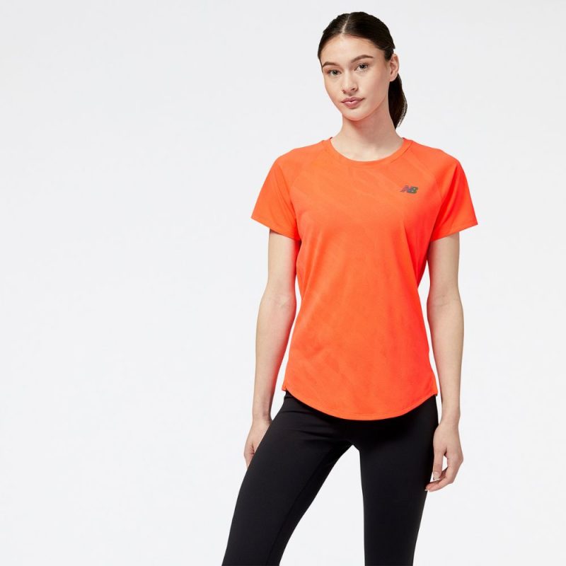 New Balance Women's Q Speed Jacquard ICEx Short Sleeve - BlackToe Running#colour_electric-red